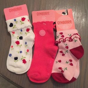 Set of 3 NWT Gymboree toddler socks 2-3 yrs